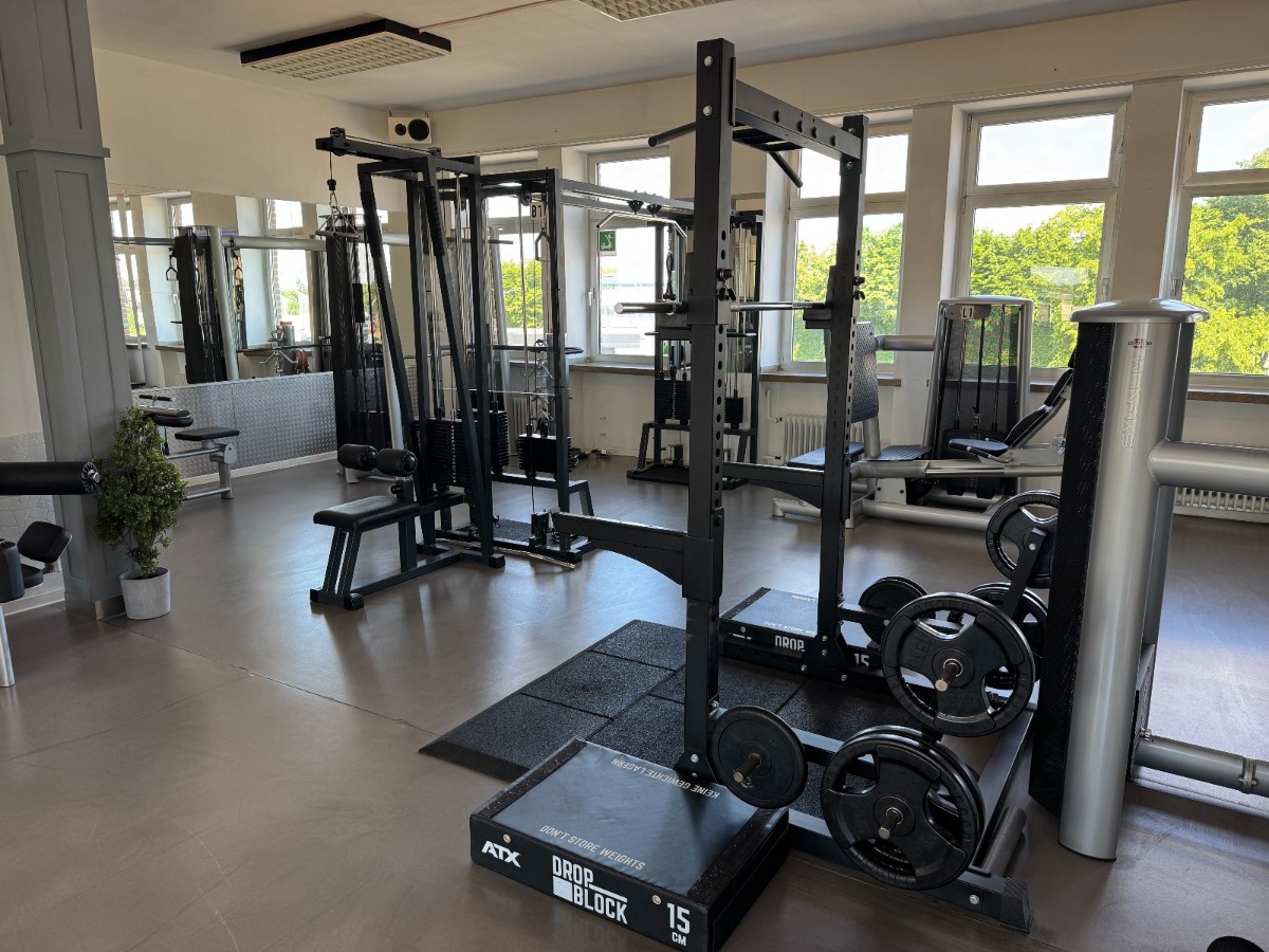 Geräte Trainingsfläche im 1. Obergeschoss