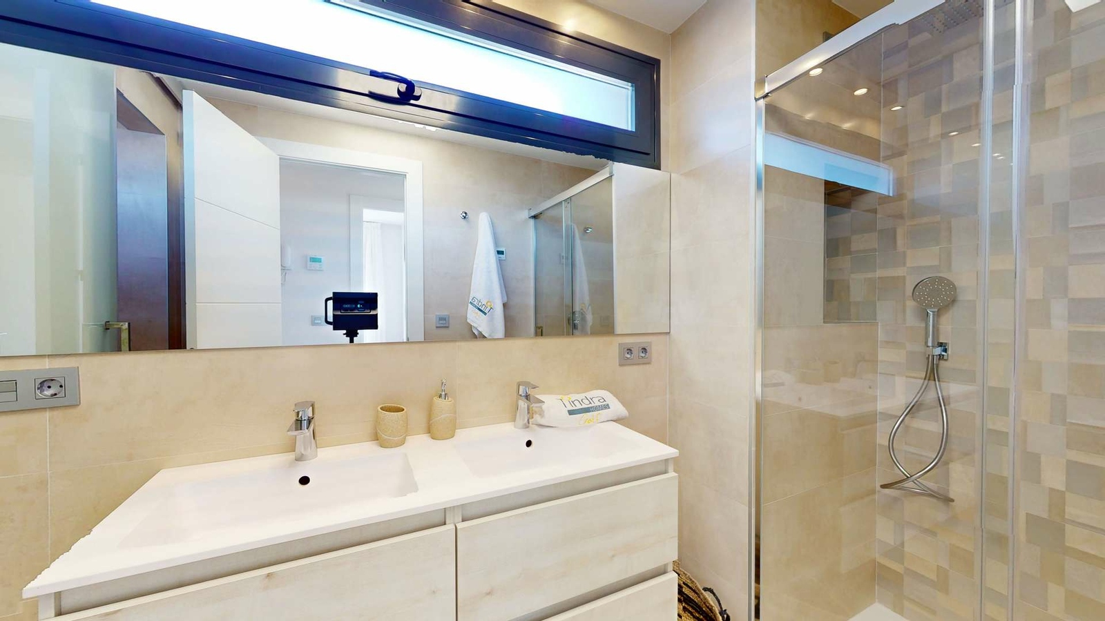 Tour-Virtual-637-652-504-11132