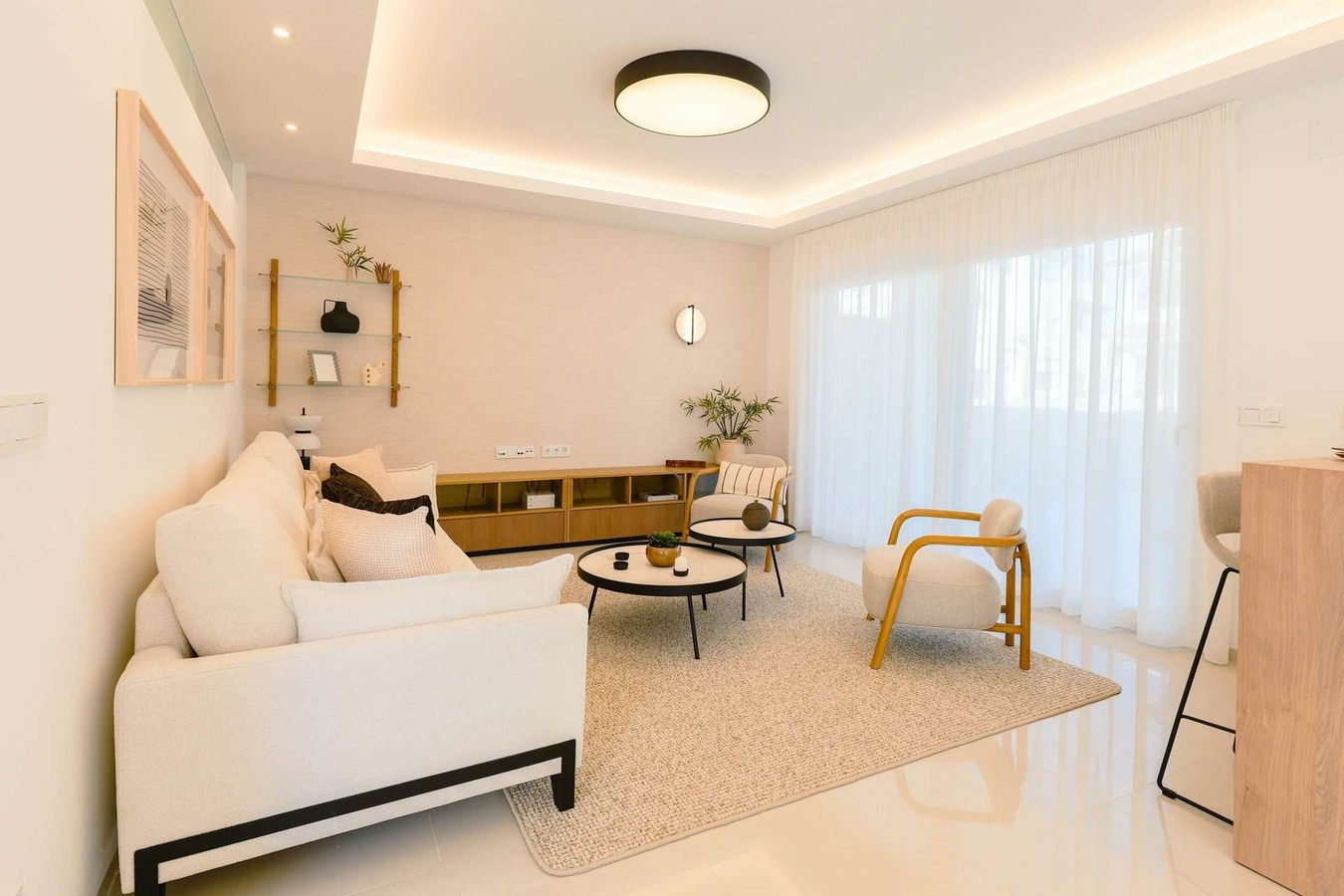 Lisa-43_web_2-scaled