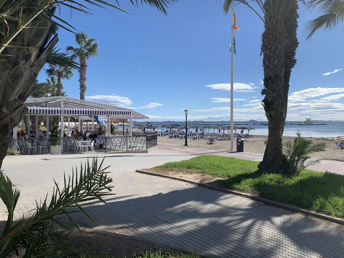 Chiringuito Palmeras Beach