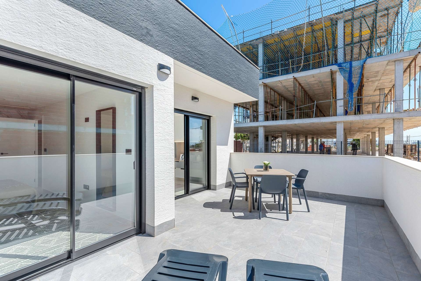 Show House Oasis Laguna 11