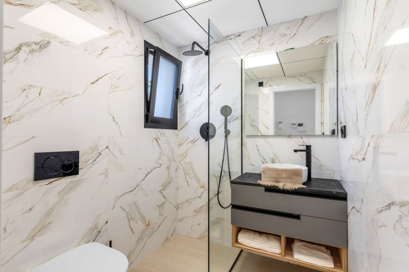 Show House Oasis Laguna 22