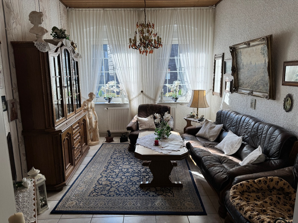 Wohnzimmer (EG)