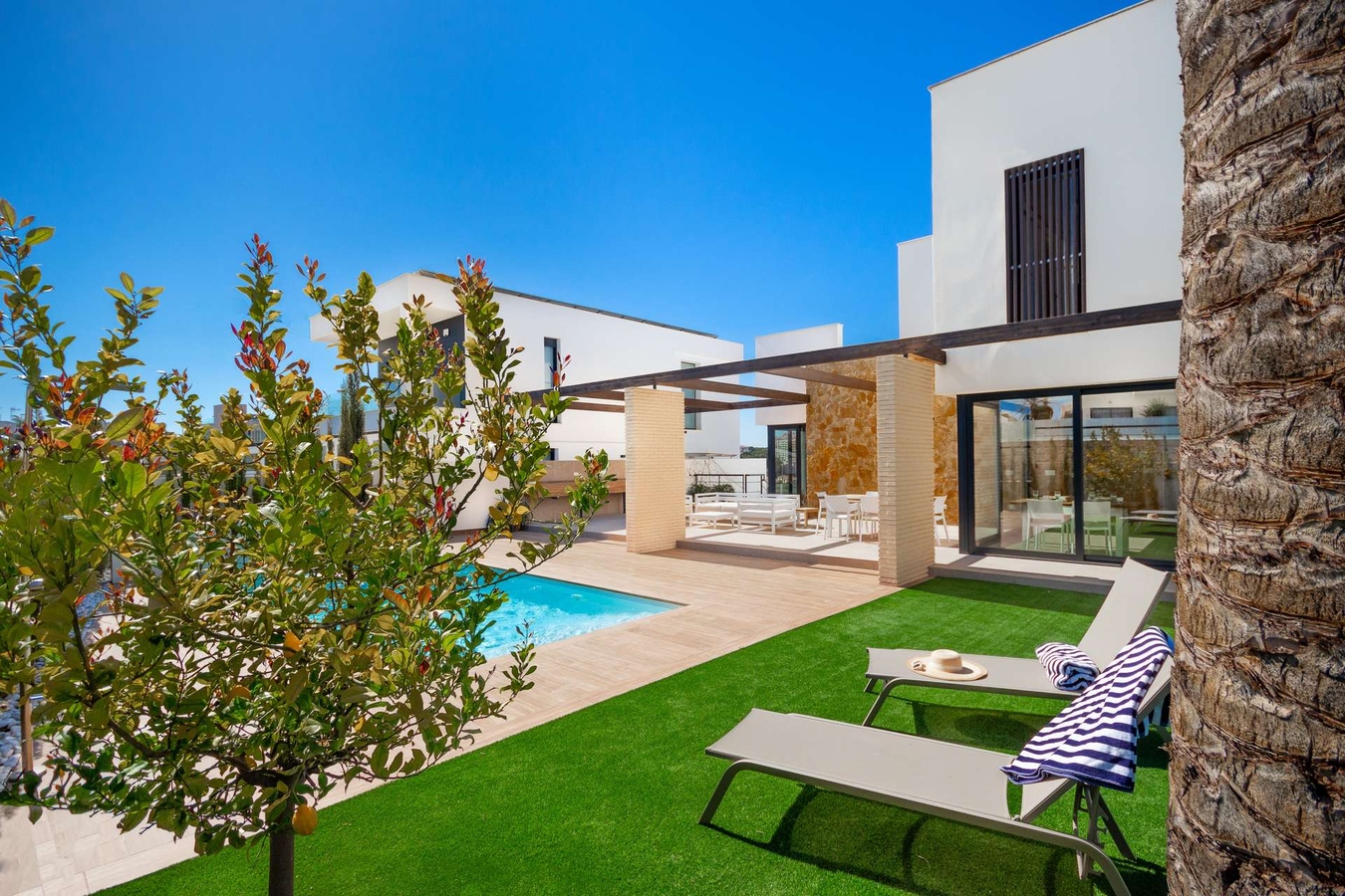 SHOWHOUSE MARCH 2024 (1)