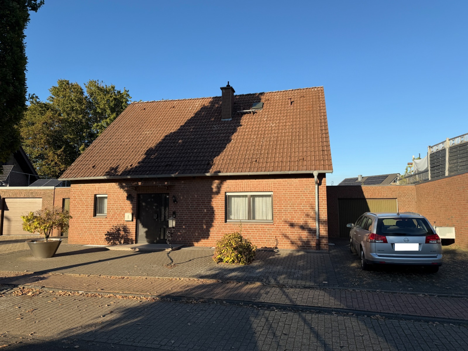 Straßenansicht